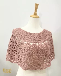 capa tejida a crochet